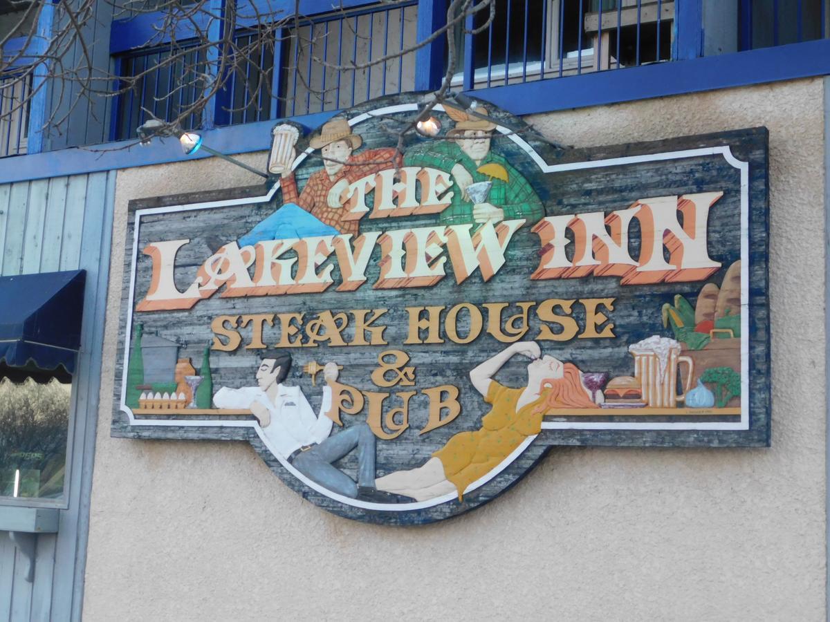 The Lakeview Inn Lac du Bonnet Екстериор снимка