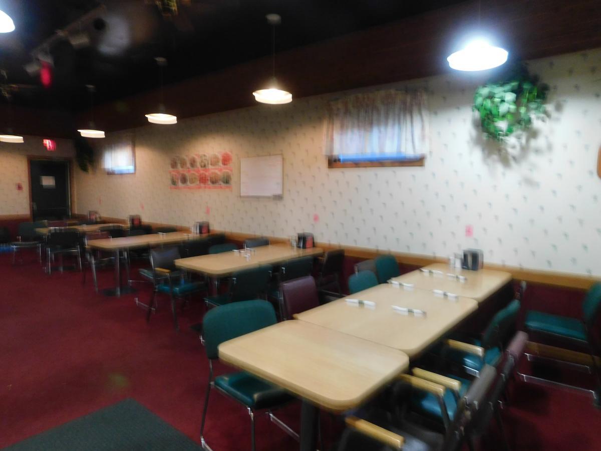 The Lakeview Inn Lac du Bonnet Екстериор снимка